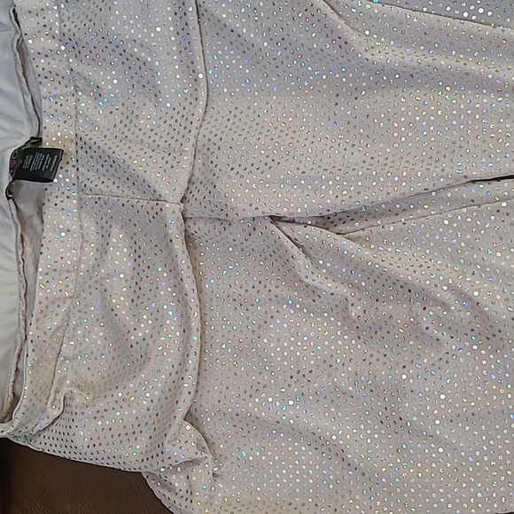 Beautiful Sparkly Pants NWT - Picture 7 of 7